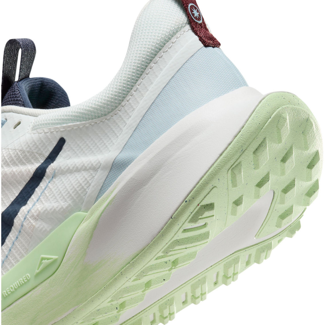 Nike Women's Juniper Trail 2 Running Shoes - Image 8 of 8