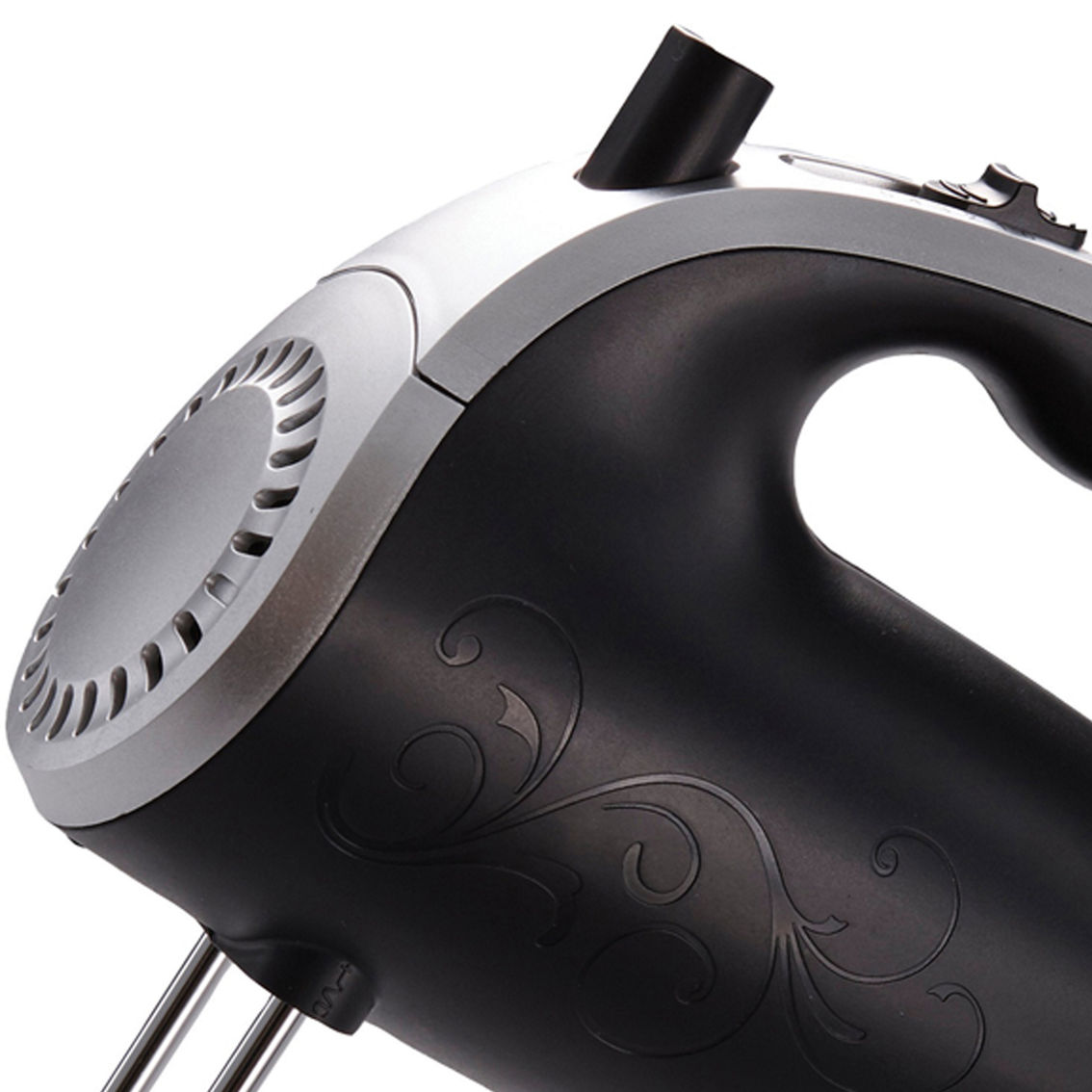 Brentwood Lightweight 5-Speed Black Electric Hand Mixer - Image 5 of 7