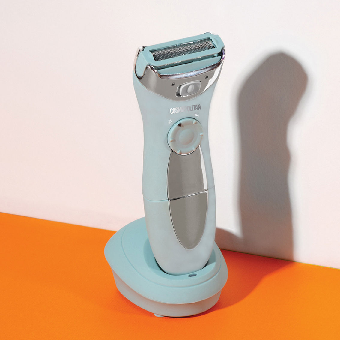 Cosmopolitan  Electric Shaver (Blue and Silver) - Image 2 of 3