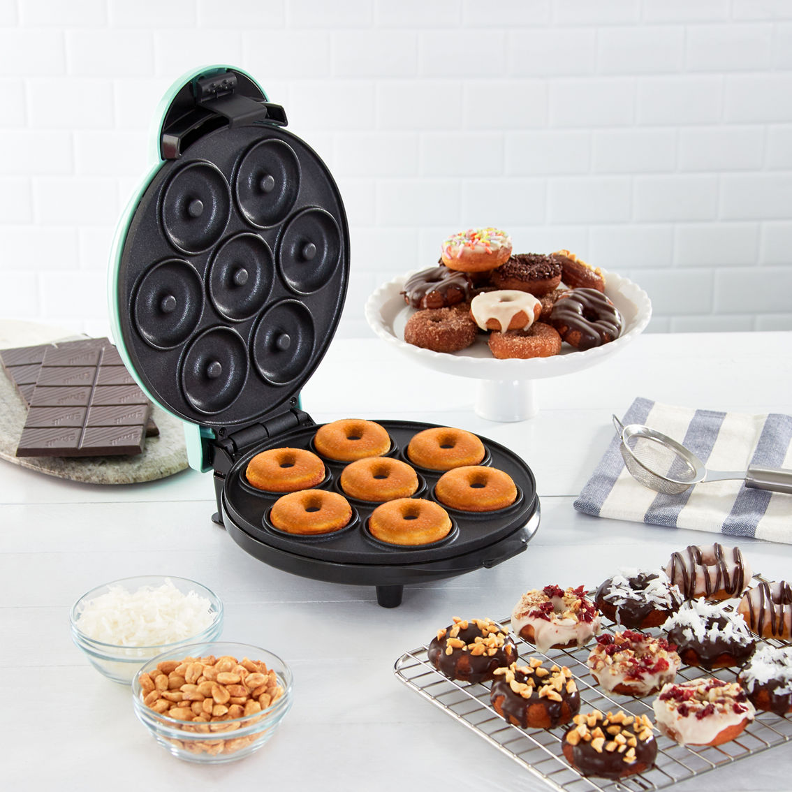 Dash Express Mini Donut Maker - Image 4 of 8