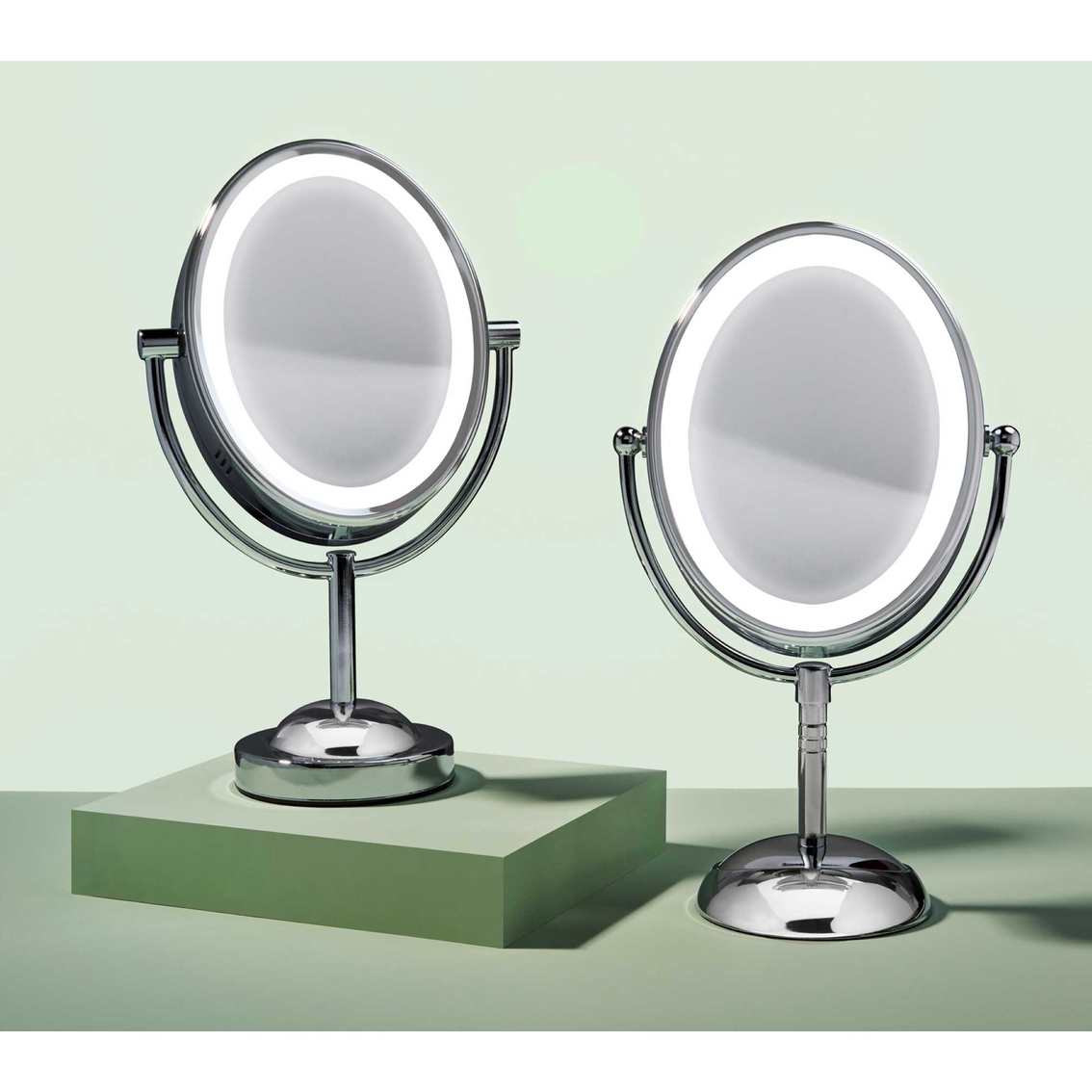 Conair Double Sided Lighted Oval Mirror - Image 7 of 9