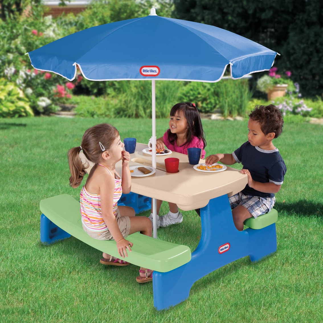 Little Tikes Easy Store Picnic Table With Umbrella - Image 2 of 3