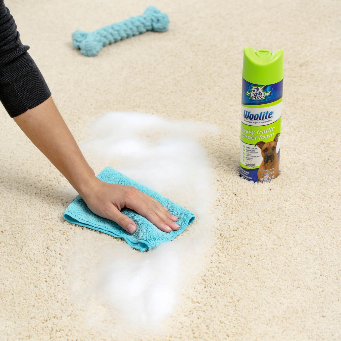 Woolite Foam Carpet Cleaner HEAVY TRAFFIC deep cleans ground-in