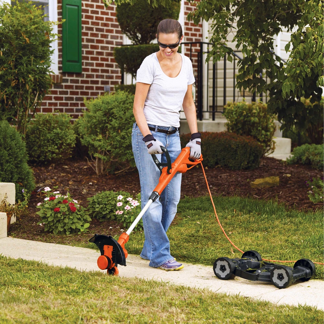 BLACK+DECKER 6.5 Corded Lawn Mower