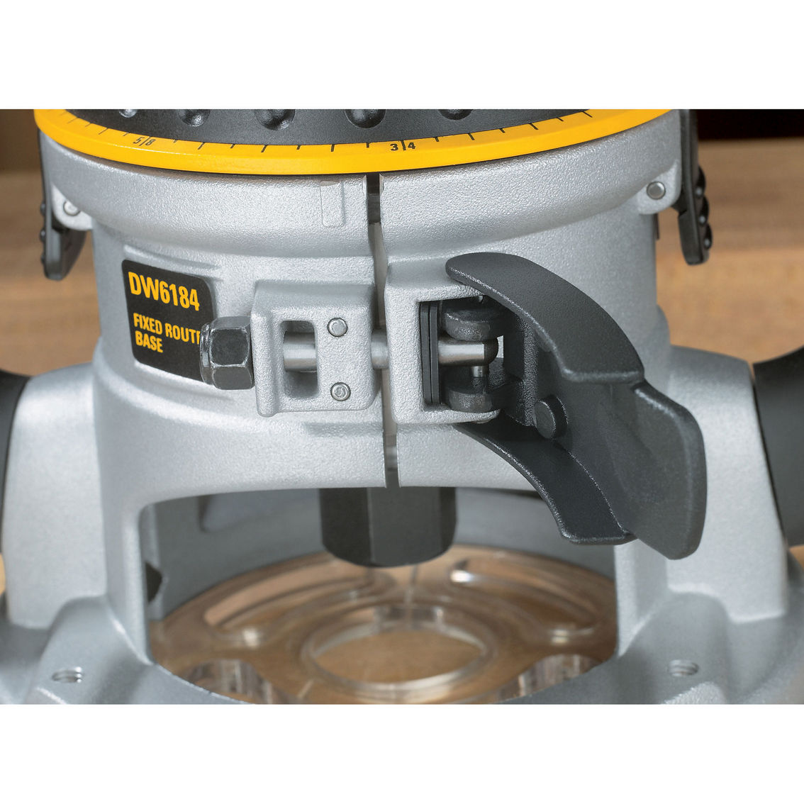 DeWalt 2-1/4 HP (maximum motor HP) EVS Fixed Base Router with Soft Start - Image 8 of 10