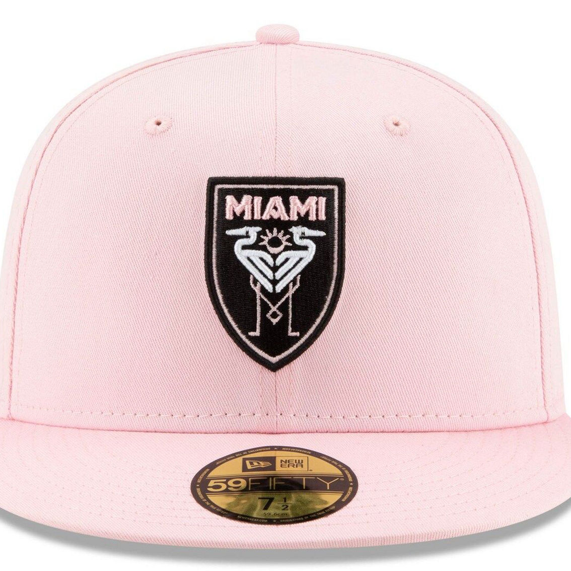 Men's New Era Pink Inter Miami CF Primary Logo 59FIFTY Fitted Hat - Image 3 of 4