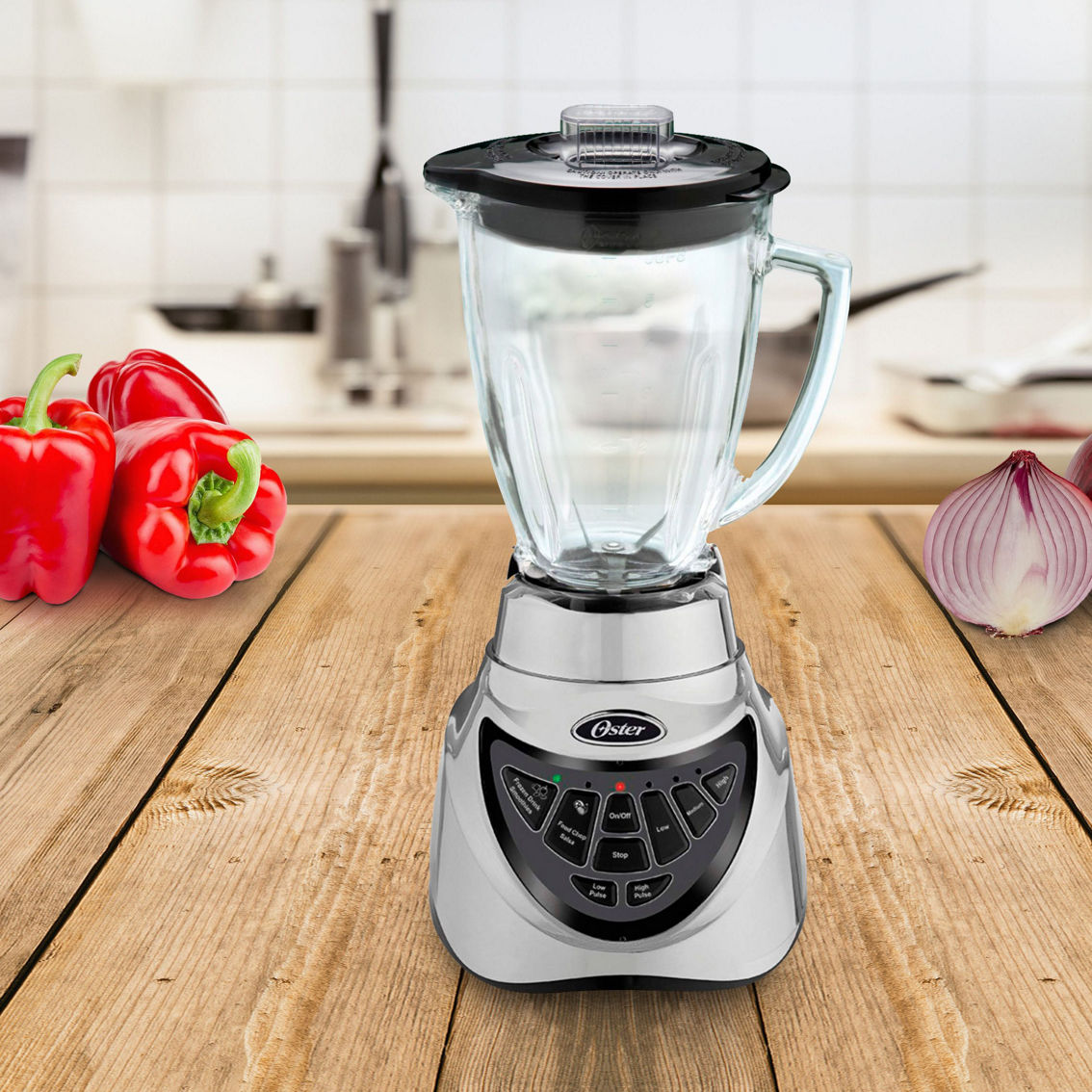 Oster Pro 500 900 Watt 7 Speed Blender in Chrome with 6 Cup Glass Jar - Image 3 of 4
