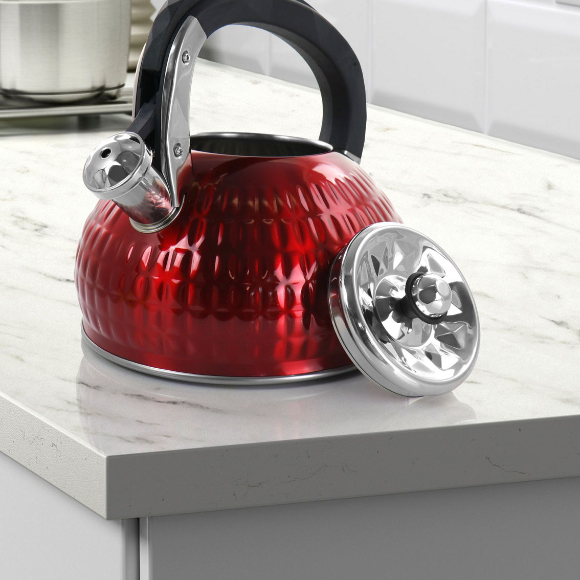 MegaChef 3 Liter Stovetop Whistling Kettle in Red - Image 5 of 5