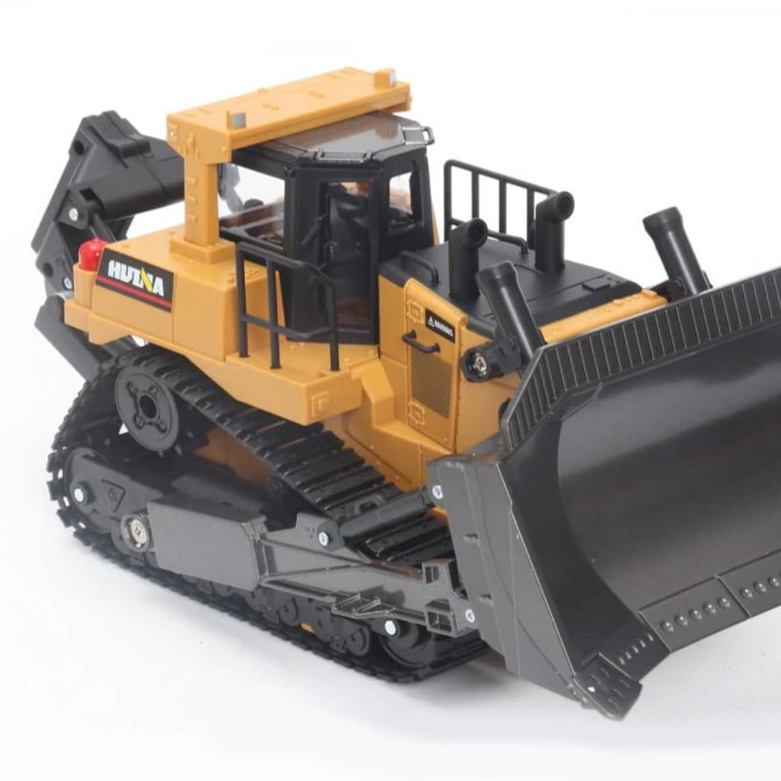 CIS-1569 1:16 scale 11 Ch Bulldozer with 2.4 GHz remote and rechargeable batteries - Image 5 of 5