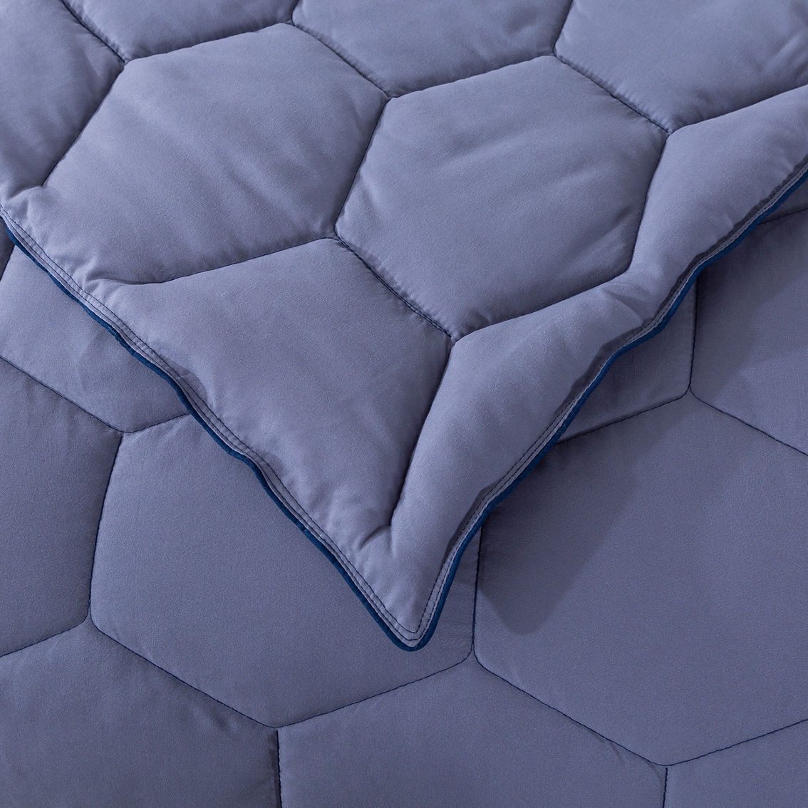Honeycomb Color Contrast Stitched Down Alternative Blanket - Image 4 of 5
