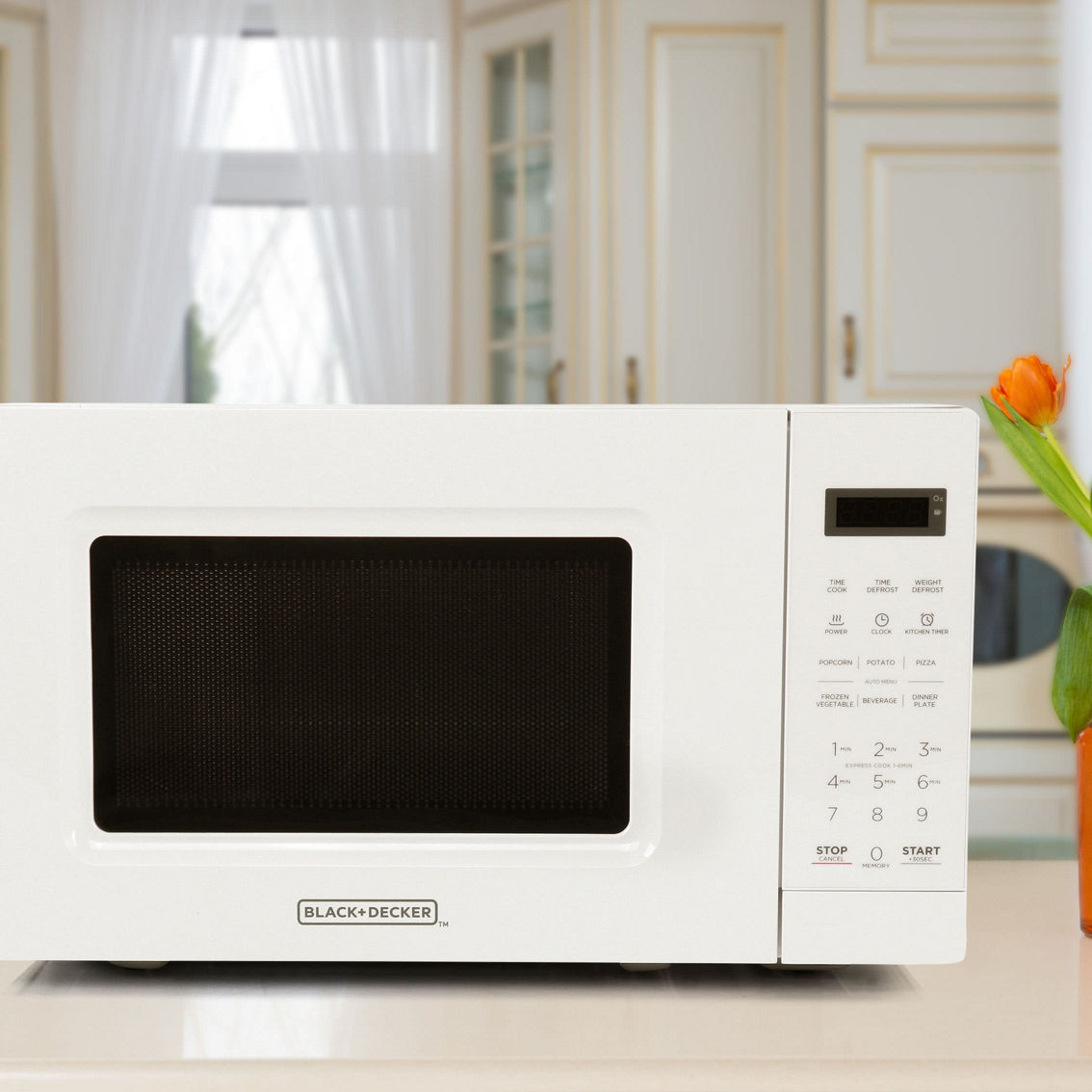 Black and Decker 0.7 Cu Ft 700 Watt LED Digital Microwave Oven in White with Chi - Image 5 of 5