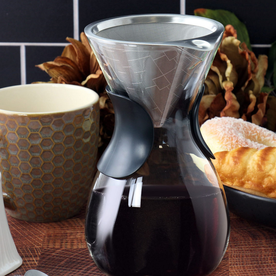 Mr. Coffee Verduzco 1 Liter Clear Glass Pour Over Coffee Maker with Fine Mesh Fi - Image 5 of 5